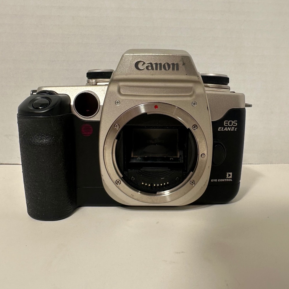 Canon EOS Elan IIE 35mm SLR Film Camera Body Untested Broken Door Parts